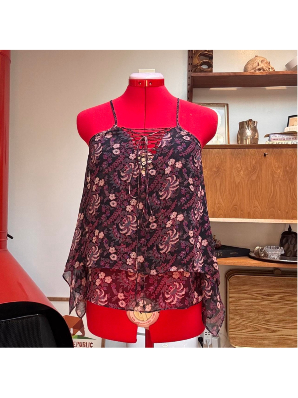Silk y2k Intermix Twelfth Street by Cynthia Vincent purple/pink floral lace-up b